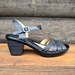 Naturalizer NEW!! Brunie Huarache, T-strap Block Heel Comfort Sandals WMS 8.5M